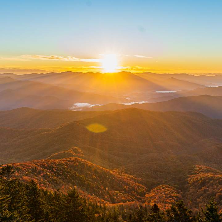 An autumn sunrise view of mountains