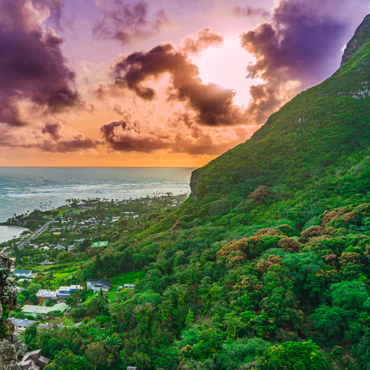 A view of the sunrise at crouching lion in Oahu